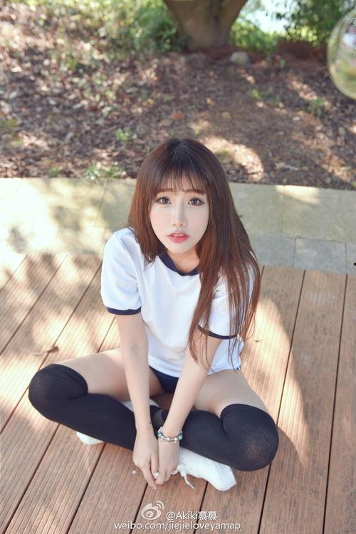 若妻的巨乳日本在线播放,揭秘若妻的激情在线直播