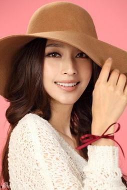 女主是个明星,揭秘明星女主的璀璨人生