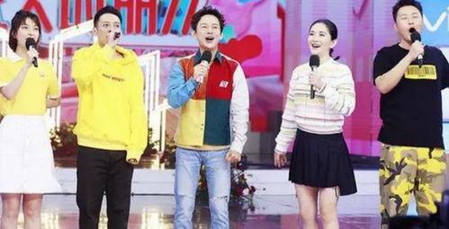 明星注意到粉丝,粉丝惊喜见证的难忘瞬间